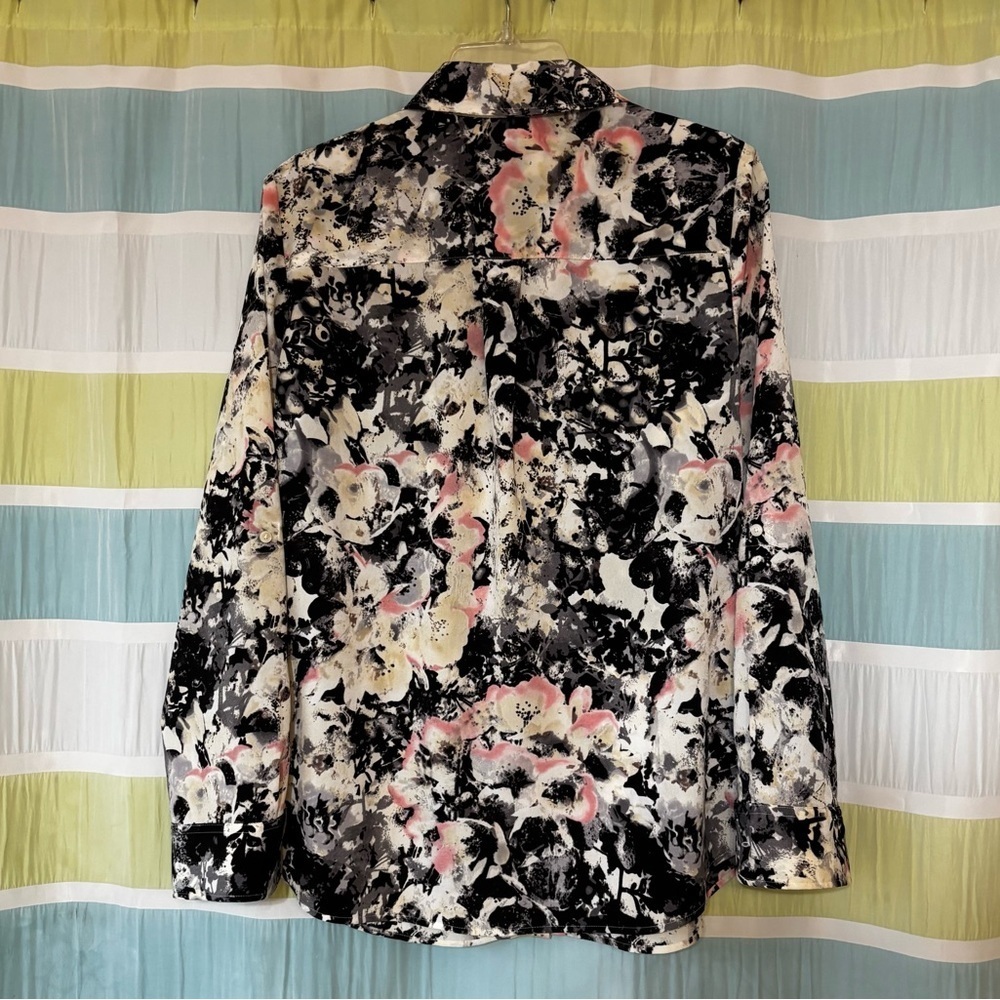 Talbots Women's Abstract Floral Button-Down Shirt - Black, Pink, White Sz 10 - Picture 9 of 9